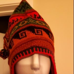 100% Baby alpaca hat